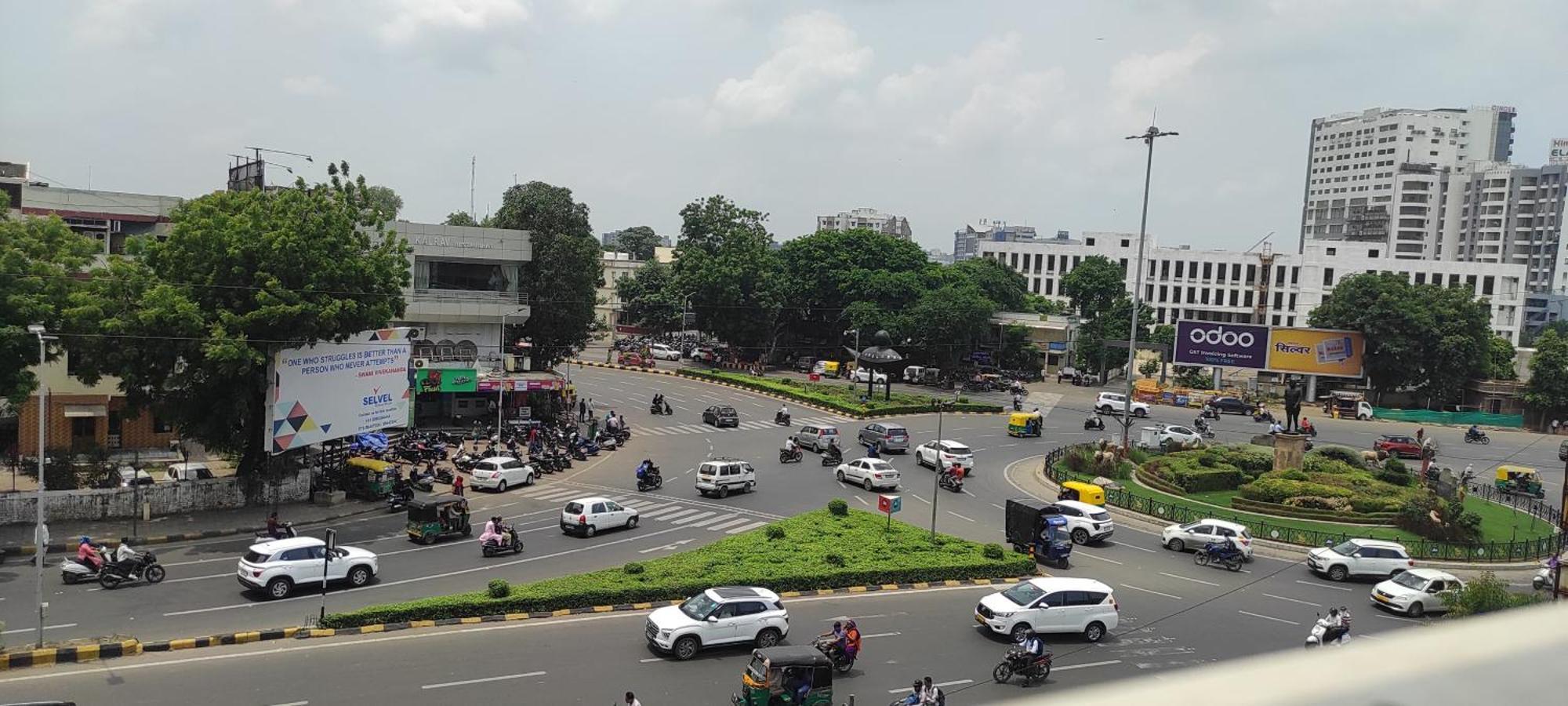 Hotel Earth Inn, Subhash Bridge, Rto Circle, Ahmedabad Eksteriør billede